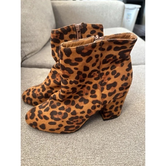 Allegra K Shoes - Allegra K Leopard Print Heeled Boots